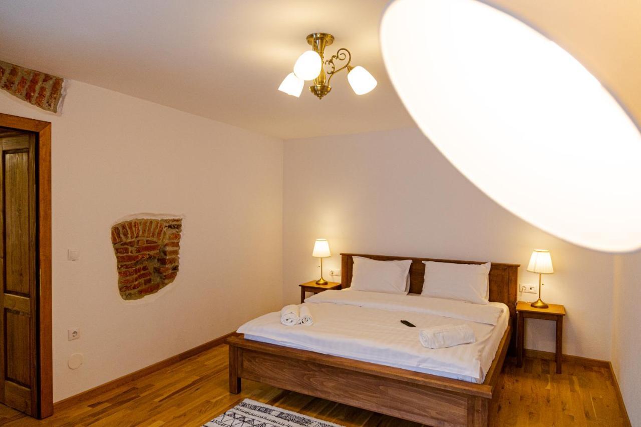Stone Way Apartment Sibiu Exterior foto