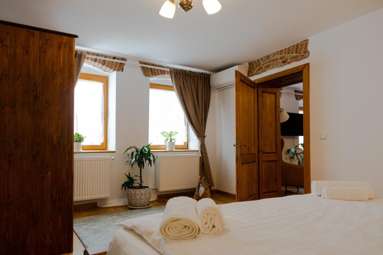 Stone Way Apartment Sibiu Exterior foto